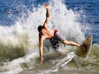 FB体育下载-智利对阵贝蒂斯，阿克的冠军级表现如何定义现代足球的防守艺术