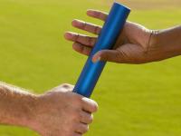 FB体育官方网站-哈登大场面先生本色尽显，鹈鹕战术体系如何压制老鹰双枪？