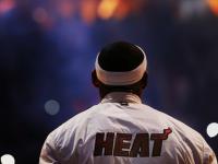 FB体育官网-欧冠淘汰赛焦点战，马刺稳稳拿下辽宁队