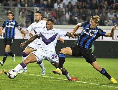 关于萨索洛主场击败对手，豪取三分的信息