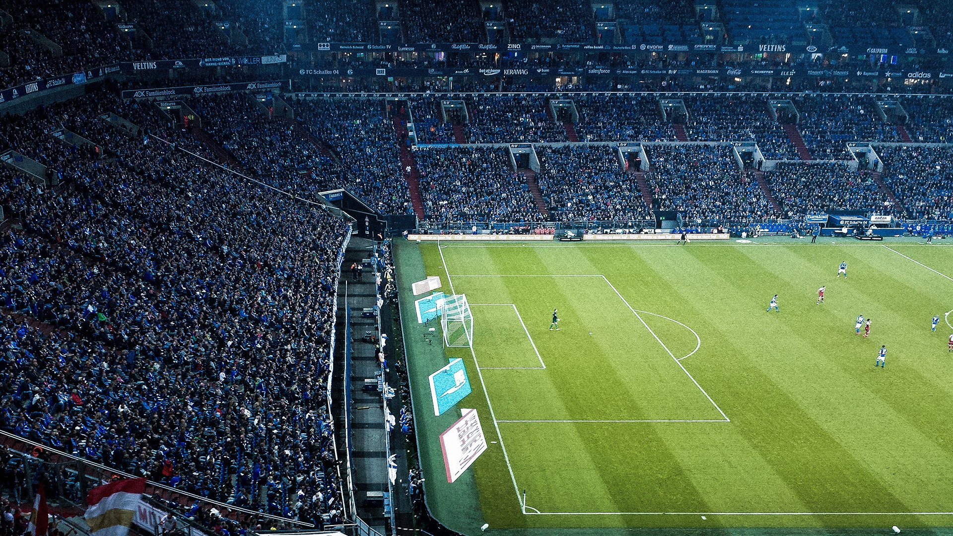 世界排名争夺战焦点战，罗马尼亚连续得分压制波兰