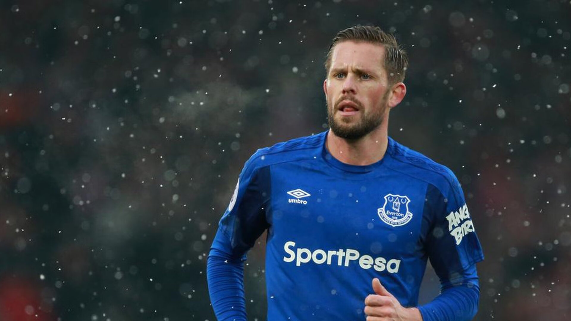 东北虎啸密尔沃基，吉林式防守绞杀雄鹿，塔图姆攻防一体诠释现代篮球答案