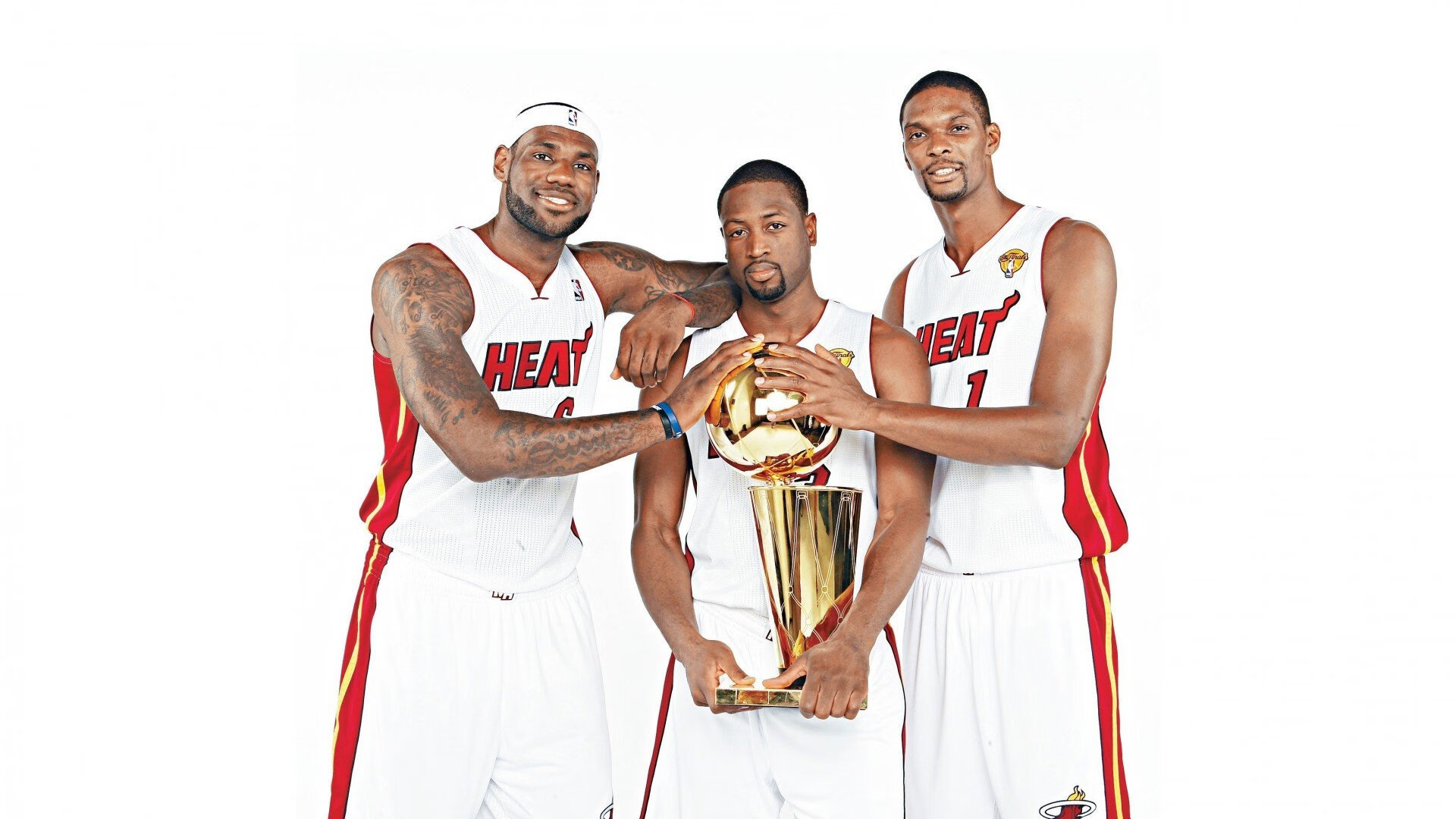 托尼一锤定音，波兰险胜墨西哥